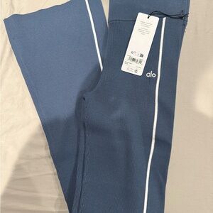ALO Yoga Ribbed Sweater Knit Highline Flare Pants